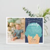 Hier is de Scoop Ice Cone Kind Birthday Foto Kaart (Staand voorkant)