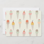 Hier is de Scoop Ice Cream 1e Verjaardag Foto Kaart (Achterkant)