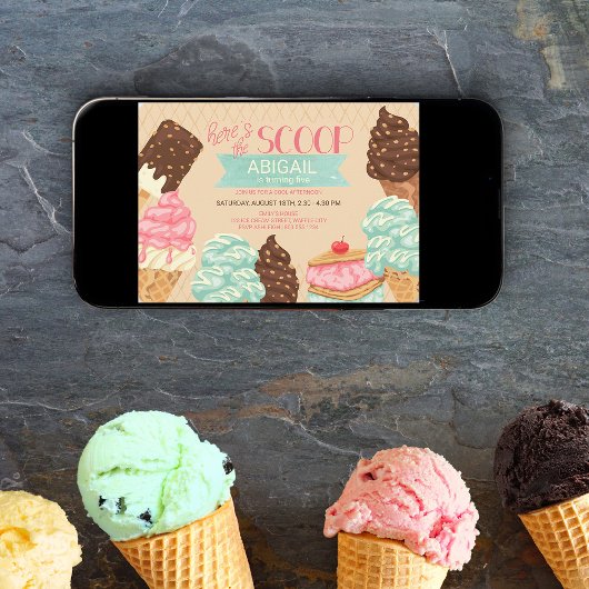 Hier is de Scoop Ice Cream Birthday Party Kaart