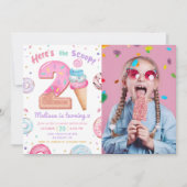 Hier is de Scoop Ice Cream Donut Verjaardag Foto Kaart (Voorkant)