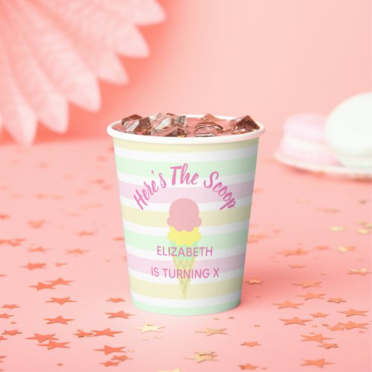 Hier is de Scoop Ice Cream Summer Birthday Papieren Bekers (Insitu)