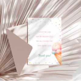 Hier is de Scoop Ice Cream Verjaardag Bedankkaart
