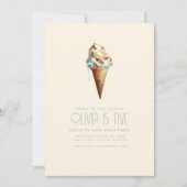 Hier is de Scoop Ice Cream verjaardagsuitnodiging Kaart (Voorkant)