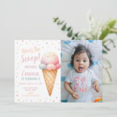 Hier is de Scoop Pastel Pink Ice Cream Foto Kaart (Staand voorkant)