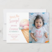 Hier is de Scoop Pastel Pink Ice Cream Verjaardag Kaart (Voorkant)