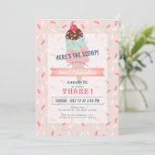 Hier is de Scoop Pink Ice Cream Birthday Kaart (Staand voorkant)