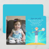 Hier is de uitnodiging voor de verjaardagsjongen o (Voorkant / Achterkant)