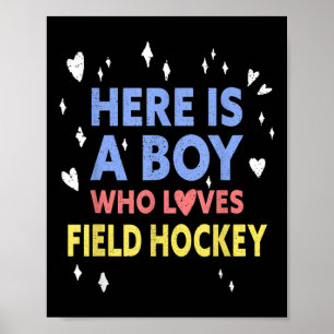 Hier is een jongen die veldhockey leuk vindt Funny Poster