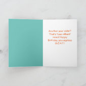 Hier is het je verjaardag van een grappige geit kaart (Binnen)