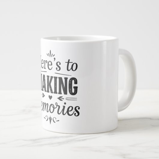 Hier is het maken van herinneringen cadeau grote koffiekop (Voorkant rechts)