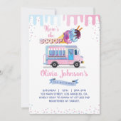 Hier is het Scoop Girl 1e Verjaardagsfeest Kaart (Voorkant)