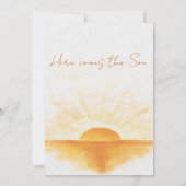 Hier kom Zonnegeel Oranje Baby shower Kaart (Achterkant)