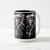 Hier komt Comes Grim Tweekleurige Koffiemok (Voorkant rechts)