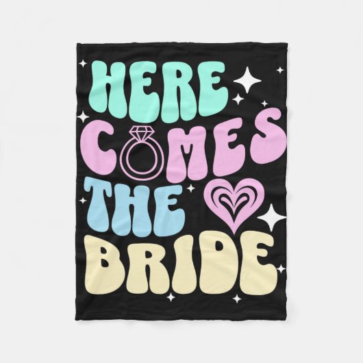 Hier Komt De Bruid Bachelorette Feest Bruiloft Cad Fleece Deken (Voorkant)