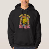 Hier komt de bruid Groovy Retro 70s vrijgezellenfe Hoodie (Voorkant)