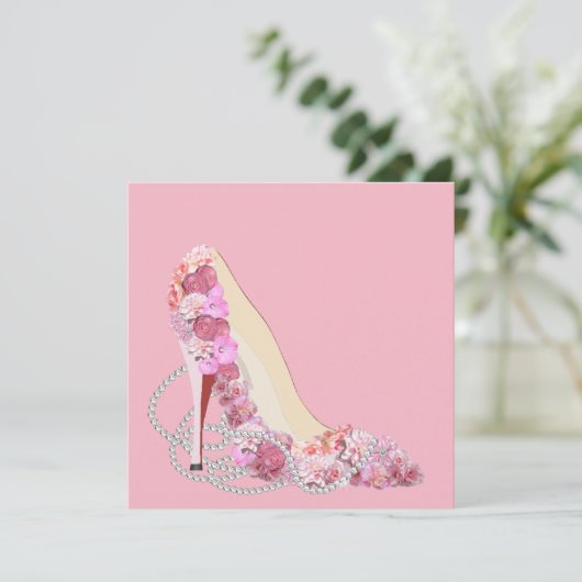 Hier komt de bruid roze bloemen en diamanten parti kaart (Staand voorkant)