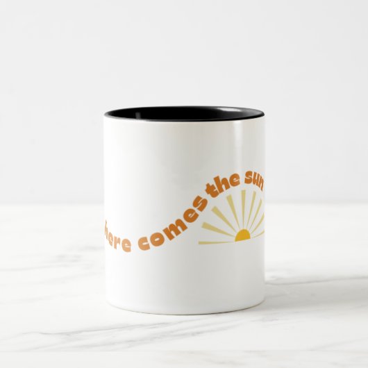 Hier komt de Mok van de zon (Center)