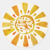 Hier komt de Sun Baby shower Waterverf Ronde Sticker (Voorkant)