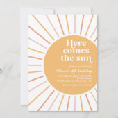 Hier komt de Sun Boho Sunshine-verjaardag Kaart (Voorkant)