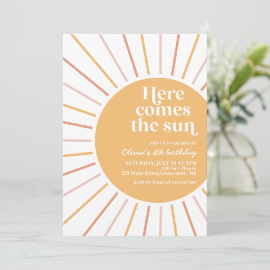 Hier komt de Sun Boho Sunshine-verjaardag Kaart (Staand voorkant)