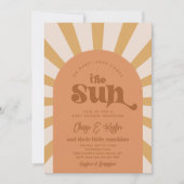 Hier komt de Sun Co-Ed Baby shower-uitnodiging Kaart (Voorkant)