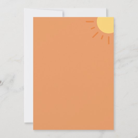 Hier komt de Sun Retro Boho Sunshine Baby shower Kaart (Achterkant)