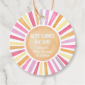 Hier komt de zon meisje baby shower zonneschijn bedankjes labels (Voorkant)