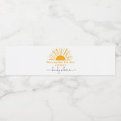 Hier komt de zon op het baby shower. waterfles etiket (Enkel label)