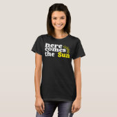 Hier komt de zon, Sunny Quote T-shirt (Voorkant volledig)