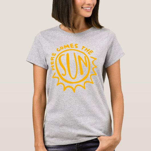 Hier komt de zon t-shirt (Voorkant)
