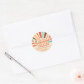 Hier komt de zoon Baby shower dank u Ronde Sticker (Envelop)