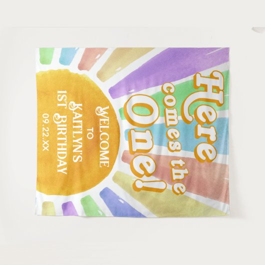 Hier komt die! Retro Boho Sun 1e verjaardag Wandkleed (Voorkant (horizontaal))