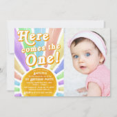 Hier komt die! Retro Sun 1e Verjaardag Foto Kaart (Voorkant)