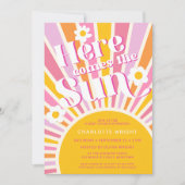 Hier komt het Baby shower van de Sun Girl Kaart (Voorkant)