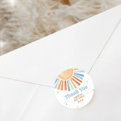 Hier komt het Son Baby shower Ronde Sticker