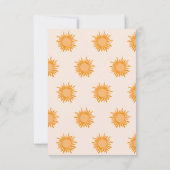Hier komt het Son Boho Sunshine baby shower Kaart (Achterkant)