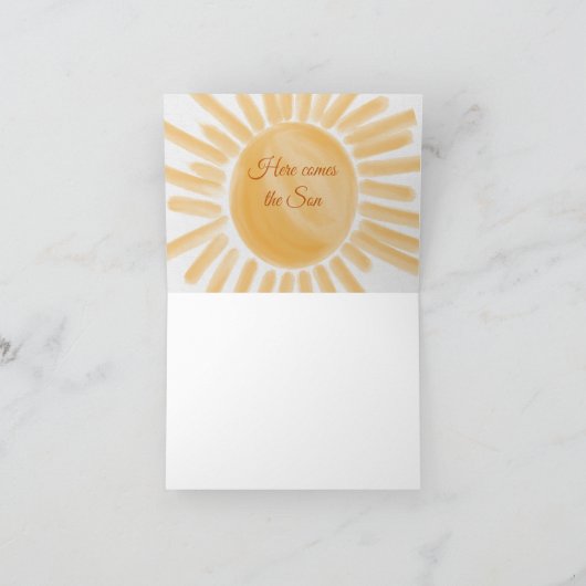 Hier komt het Son Ray Yellow Sunshine Baby shower Bedankkaart (Binnen)