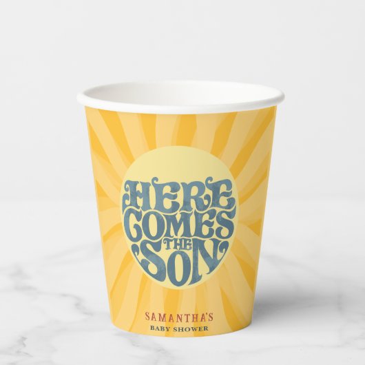 Hier komt het Son Retro Baby shower Papieren Bekers (Voorkant)