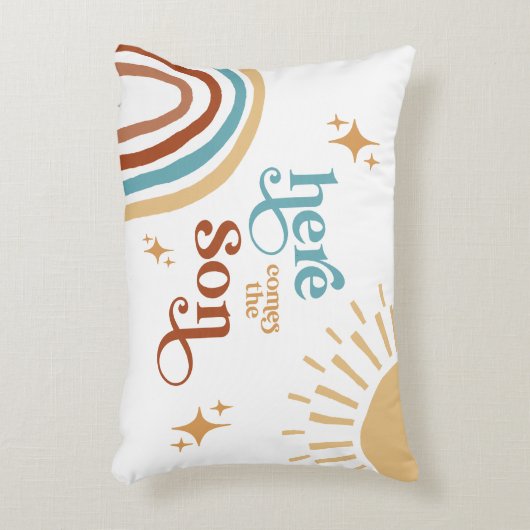 Hier komt het Son Sunshine Boy Baby shower Accent Kussen (Voorkant(Verticaal))