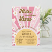 Hier komt het Sun meisje op de eerste verjaardag u Kaart (Staand voorkant)