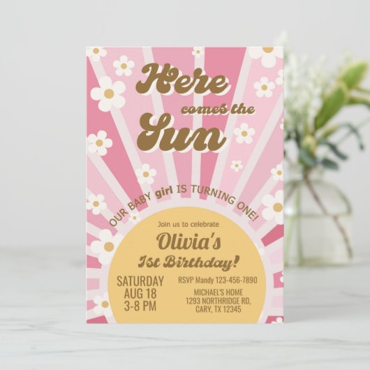 Hier komt het Sun meisje op de eerste verjaardag u Kaart (Staand voorkant)