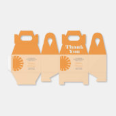 Hier komt het Sun Retro Baby shower Bedankdoosjes (Uitgevouwen)