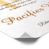 Hier komt het Sunshine Baby shower Pacifier Hunt G Poster (Hoek)