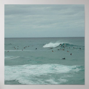 HIER KOMT HET Surfposter Poster