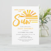 Hier komt het zonnezonneschijnse Baby shower Kaart (Staand voorkant)