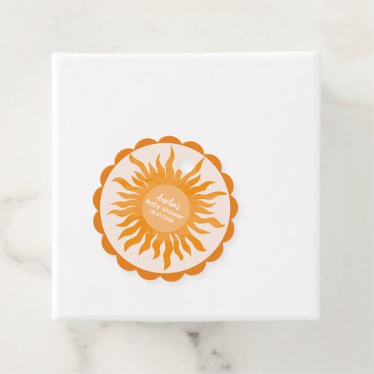 Hier komt het zoontje boho geel Baby shower Bedankjes Labels (In situ)