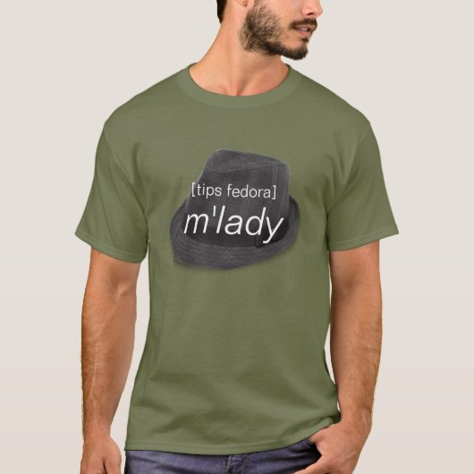 hier komt hij t-shirt (Voorkant)