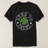 Hier naar Paddy Funny Clovers Stamp St Patrick's D T-shirt (Design voorkant)