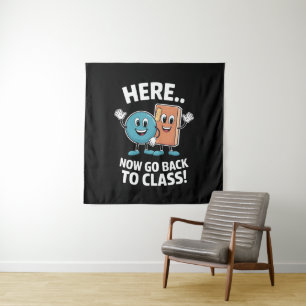 Hier Nu Terug Naar De Klas Schoolverpleegster Medi Wandkleed