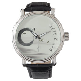 Hier & nu / Zen Circle Enso Koi Brush Painting Horloge